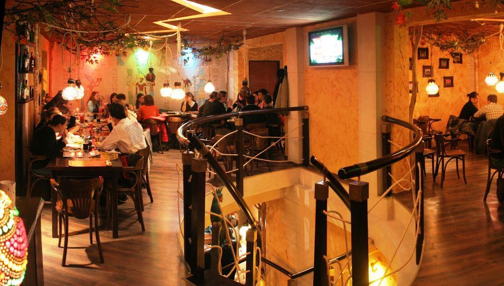 卡利斯基酒店 斯拉百斯 外观 照片
